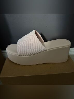 Coutgo Womens Platform Slides Slip On Elastic Band Lightweight Wedge Shoes,Pink